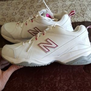 New Balance 608v4, Leather, Like New!